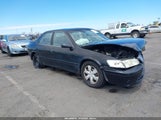 Toyota Camry Le JT2BG22KXY0531483 снимка