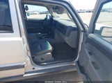 Jeep Commander Sport 1J8HG48K87C598061 снимка
