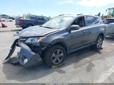 Toyota Rav4 Xle JTMRFREV6FD163641 снимка