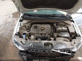 Hyundai Elantra Value Edition 5NPD84LF7JH236120 снимка
