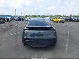 Tesla Model Y Long Range Dual Motor All-Wheel Drive/Long Range Launch Series 7SAYGDEE1TA386153 fotografie
