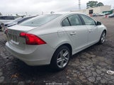 Volvo S60 T5 YV1612FS8E2277450 fotografie