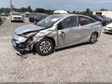 Toyota Prius Two JTDKBRFU6H3559824 снимка