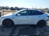 Tesla Model Y Long Range Dual Motor All-Wheel Drive 5YJYGDEE9MF214695 снимка