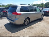 TOYOTA SIENNA LE V6 5TDKK3DC8BS140516 снимка