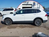 Volkswagen Tiguan 2.0T Se/2.0T Se R-Line Black/2.0T Sel 3VV2B7AXXLM163507 photo