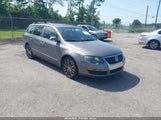 Volkswagen Passat Value Edition WVWXK73C17E020925 снимка