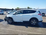 Toyota Rav4 Xle 2T3RFREV4JW791984 снимка