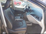 Chrysler Pacifica Touring L 2C4RC1BG4NR117690 снимка