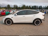 Tesla Model Y Long Range Dual Motor All-Wheel Drive 7SAYGDEE0NF511262 снимка