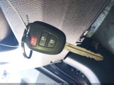 Toyota Rav4 Le JTMZFREV0EJ002301 снимка