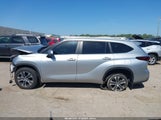 Toyota Highlander Hybrid Xle 5TDKARAH8RS529754 fotografie