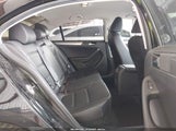 Volkswagen Jetta 1.4T Se/1.4T Wolfsburg Edition 3VWB67AJ0JM209497 снимка