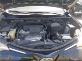 Toyota Rav4 Le JTMBFREV3JJ740895 снимка