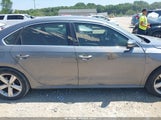Volkswagen Passat 2.5L Se 1VWBH7A36CC077961 снимка