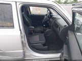 Jeep Patriot Sport 1J4NF1GB0BD101871 fotografie