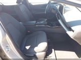 Toyota Prius Le JTDACAAU2R3026131 снимка