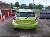 Toyota Prius C Two JTDKDTB38F1101411 снимка