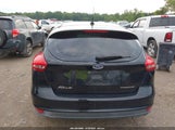 Ford Focus Titanium 1FADP3N22JL283337 photo