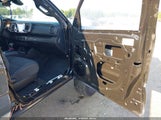 Toyota Tacoma Dbl Cab/Sr5/Trd Sport/Or 3TMDZ5BN9JM039715 fotografie