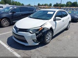 Toyota Corolla Le Eco 5YFBPRHE3FP196880 снимка