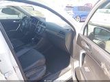 Volkswagen Tiguan 2.0T Se/2.0T Sel 3VV3B7AXXJM069886 photo