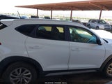 Hyundai Tucson Se KM8J33A45HU592493 снимка
