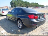 BMW 320I xDrive WBA3C3C53DF980451 fotografie
