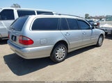 Mercedes-Benz E 320 WDBJH65J4YB163766 fotografie