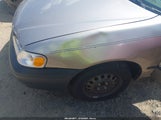 TOYOTA COROLLA CE 2T1BR12E9XC170869 снимка