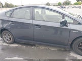 Toyota Prius Two JTDKN3DU7F1907839 снимка