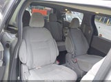 Toyota Sienna Le 8 Passenger 5TDKK3DC9FS636740 снимка
