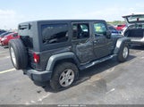 Jeep Wrangler Unlimited Sport 4X4 1C4BJWDG5HL584230 fotografie