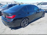 BMW 330I 3MW5R1J0XM8B72352 снимка