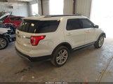Ford Explorer Xlt 1FM5K8D81GGC03118 fotografie