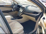 Lincoln Mkc 5LMTJ2AHXFUJ17704 fotografie