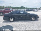 Infiniti I30 Limited/Standard/Touring JNKCA21A8XT779667 снимка