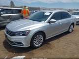 Volkswagen Passat 1.8T Se 1VWBT7A37GC013125 fotografie