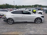 Hyundai Elantra Limited KMHD84LF0HU146965 fotografie