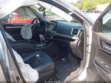 Toyota Highlander Xle V6 5TDJKRFH5GS296124 fotografie