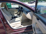 Volkswagen Passat 2.5L Se 1VWBP7A39CC007048 снимка