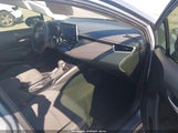 Toyota Corolla Le JTDVPMAE4MJ119415 снимка