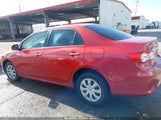 Toyota Corolla Le 2T1BU4EE6BC585197 fotografie