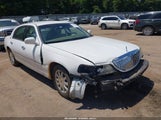 Lincoln Town Car 2LNBL8CVXAX751966 снимка