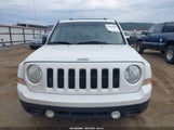 Jeep Patriot Latitude 1C4NJPFAXCD617219 снимка