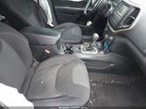 Jeep Cherokee Latitude 1C4PJMCB5FW767901 снимка