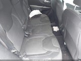 Jeep Cherokee Latitude 1C4PJMCB5FW767901 снимка