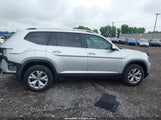 Volkswagen Atlas 3.6L V6 S 1V2GR2CA8JC517288 photo
