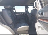 Ford Explorer Platinum 1FM5K8HT6HGC05799 снимка