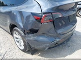 Tesla Model Y Awd/Long Range Dual Motor All-Wheel Drive 7SAYGDEE7PA156445 fotografie